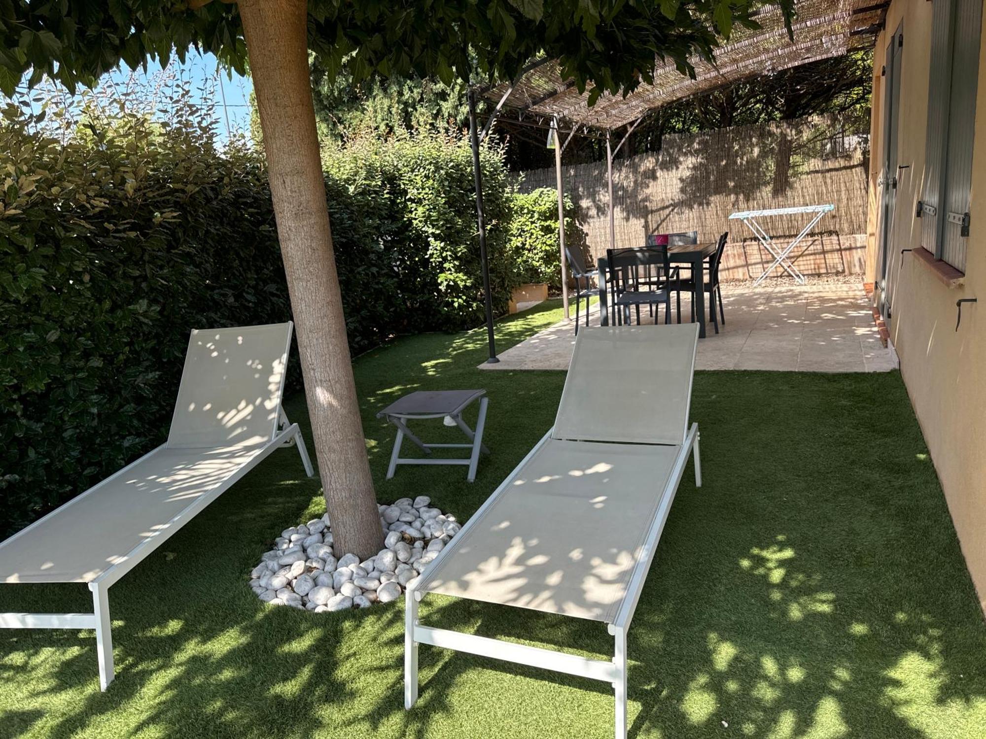 Villa ,Maison indépendante, avec piscine privative Puget-sur-Argens Exterior foto